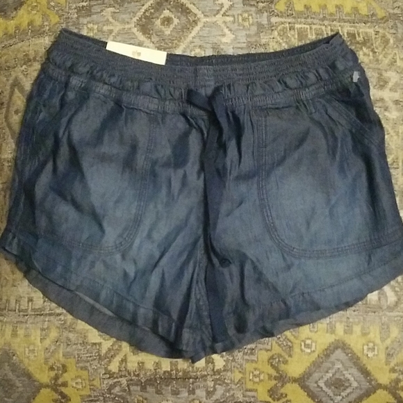 Altar'd state chambray short - Picture 1 of 4